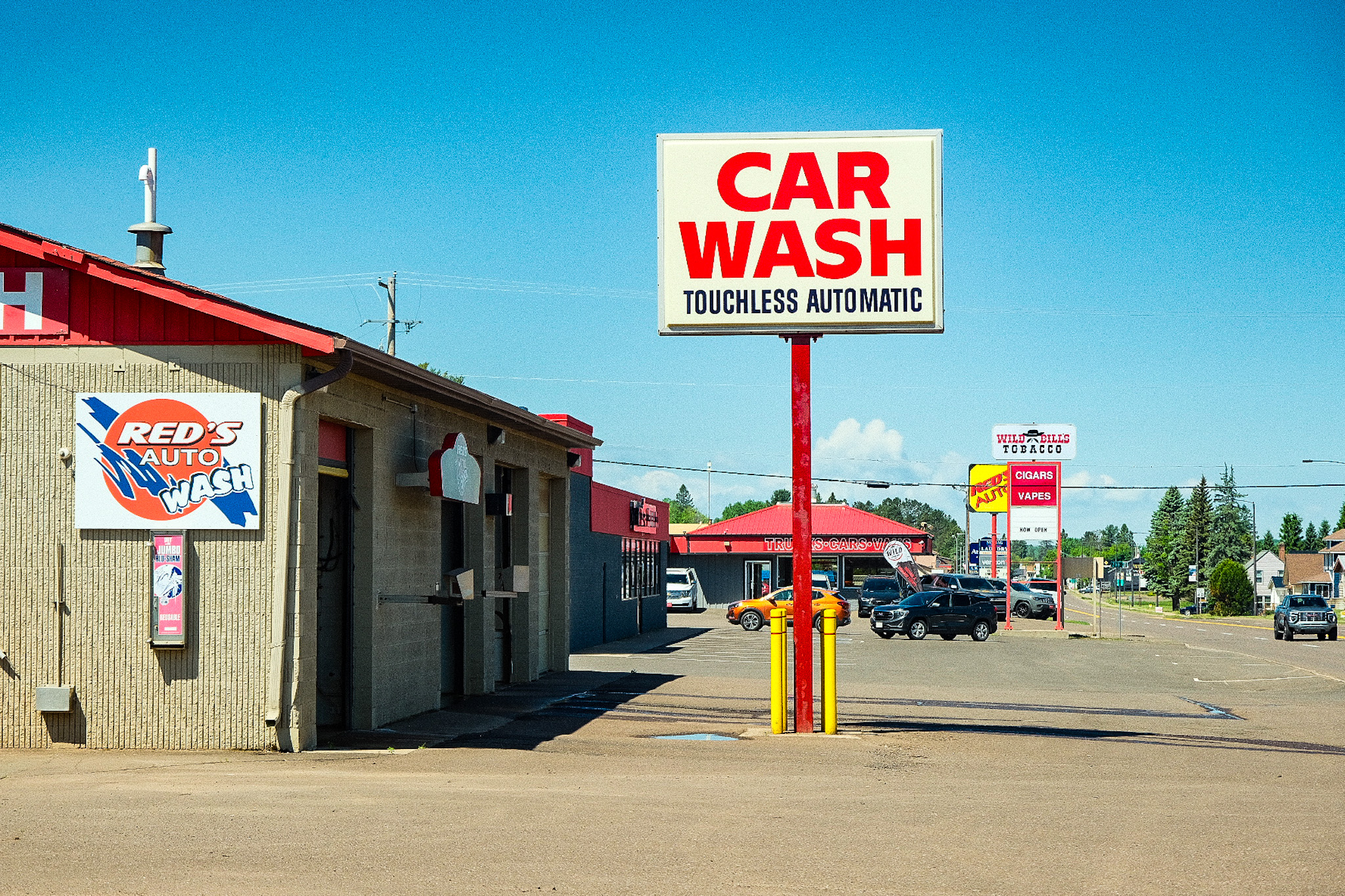 car-wash-side Red's Car Wash